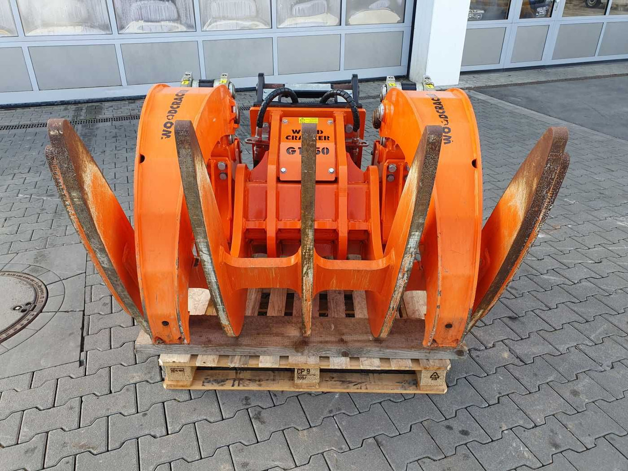 Westtech G1250 Roderechen / Greifarme OQ65 DEMO - Adapterek: 3 kép. Westtech G1250 Roderechen / Greifarme OQ65 DEMO - Adapterek: 3 kép.