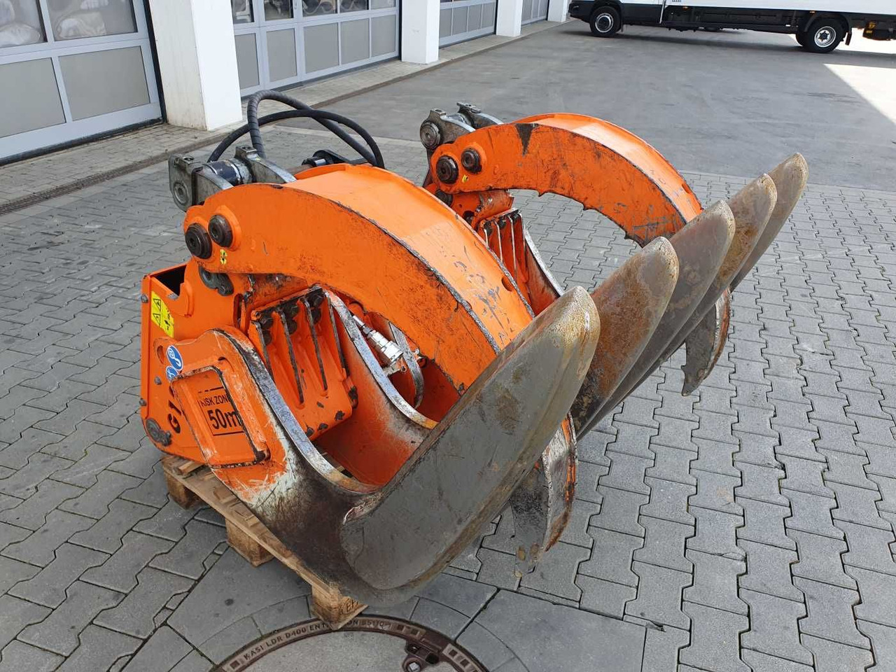 Westtech G1250 Roderechen Greifarme / S60 / 2021 - Adapterek: 4 kép. Westtech G1250 Roderechen Greifarme / S60 / 2021 - Adapterek: 4 kép.