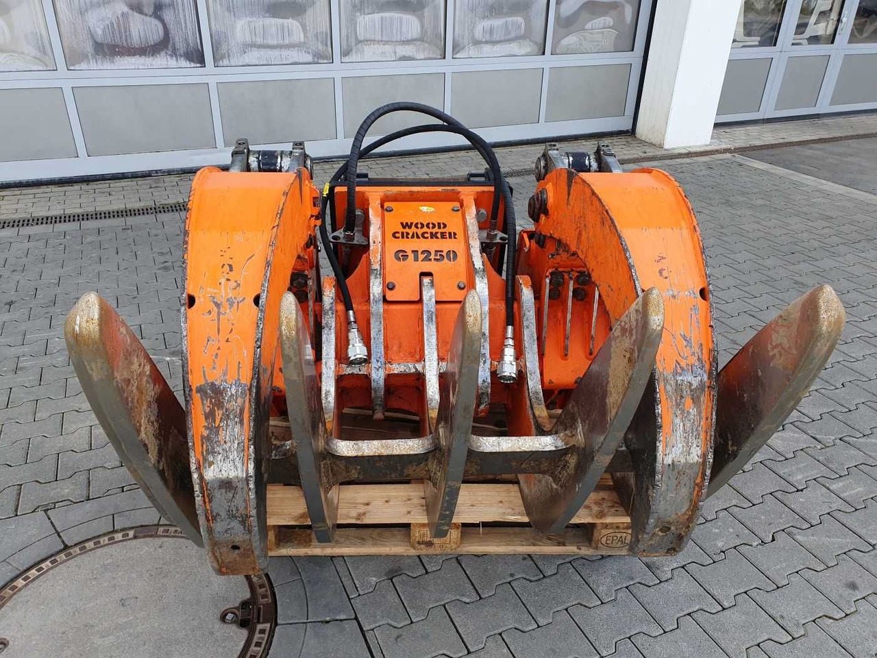 Westtech G1250 Roderechen Greifarme / S60 / 2021 - Adapterek: 3 kép. Westtech G1250 Roderechen Greifarme / S60 / 2021 - Adapterek: 3 kép.