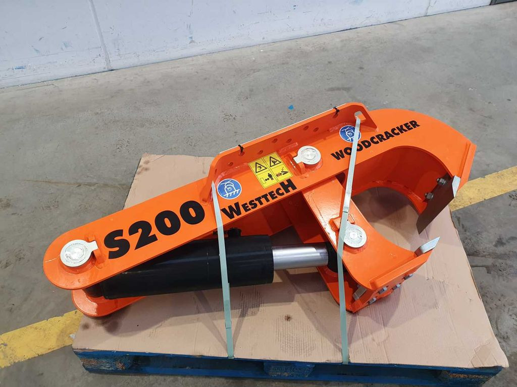 Új Adapterek - Erdészeti gép Westtech Woodcracker S200 / Wurzelstockschere: 10 kép.