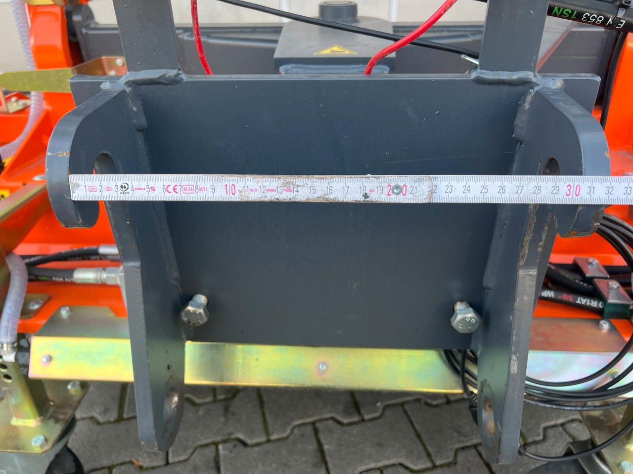 Ferde seprő Bema 20 BK Kehrmaschine / Kramer 5040 / 2023: 13 kép.