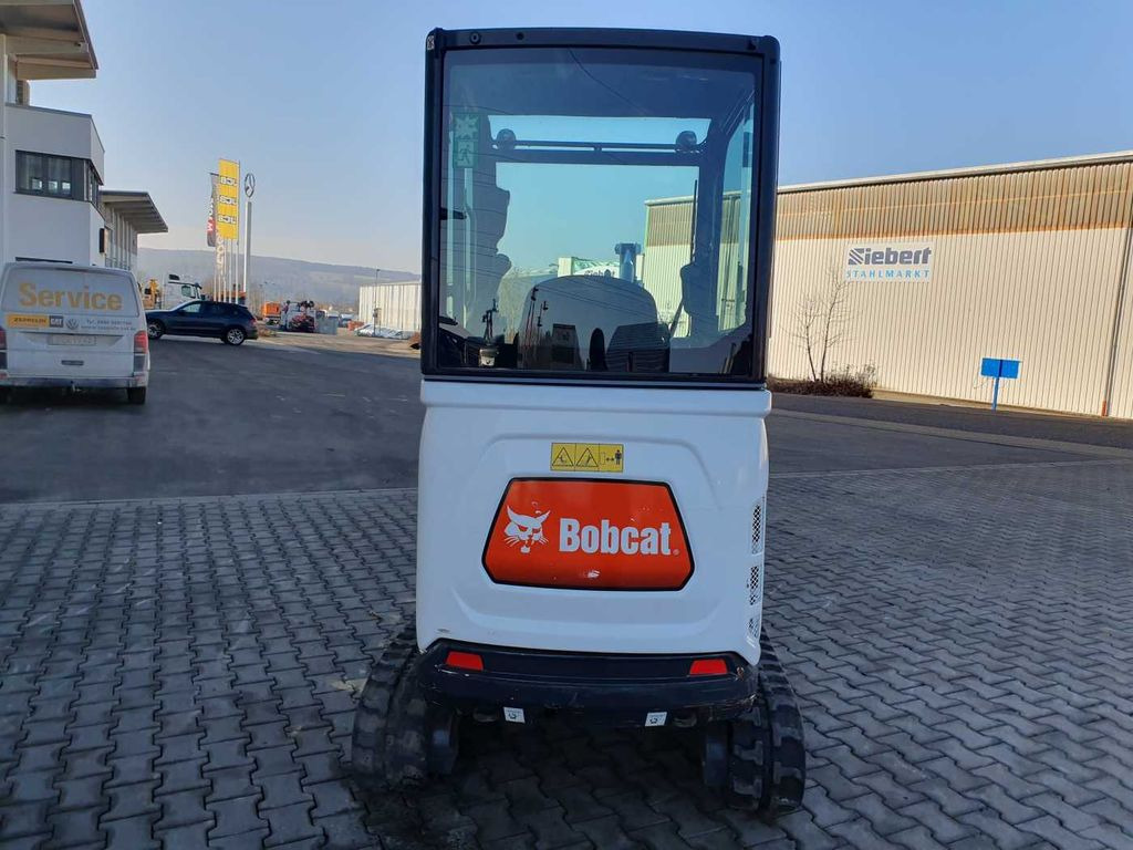 Bobcat E19 / MS01 / nur 423h! / 2023 / Tieflöffel 300mm Bobcat E19 / MS01 / nur 423h! / 2023 / Tieflöffel 300mm - Minikotró: 4 kép. Bobcat E19 / MS01 / nur 423h! / 2023 / Tieflöffel 300mm Bobcat E19 / MS01 / nur 423h! / 2023 / Tieflöffel 300mm - Minikotró: 4 kép.