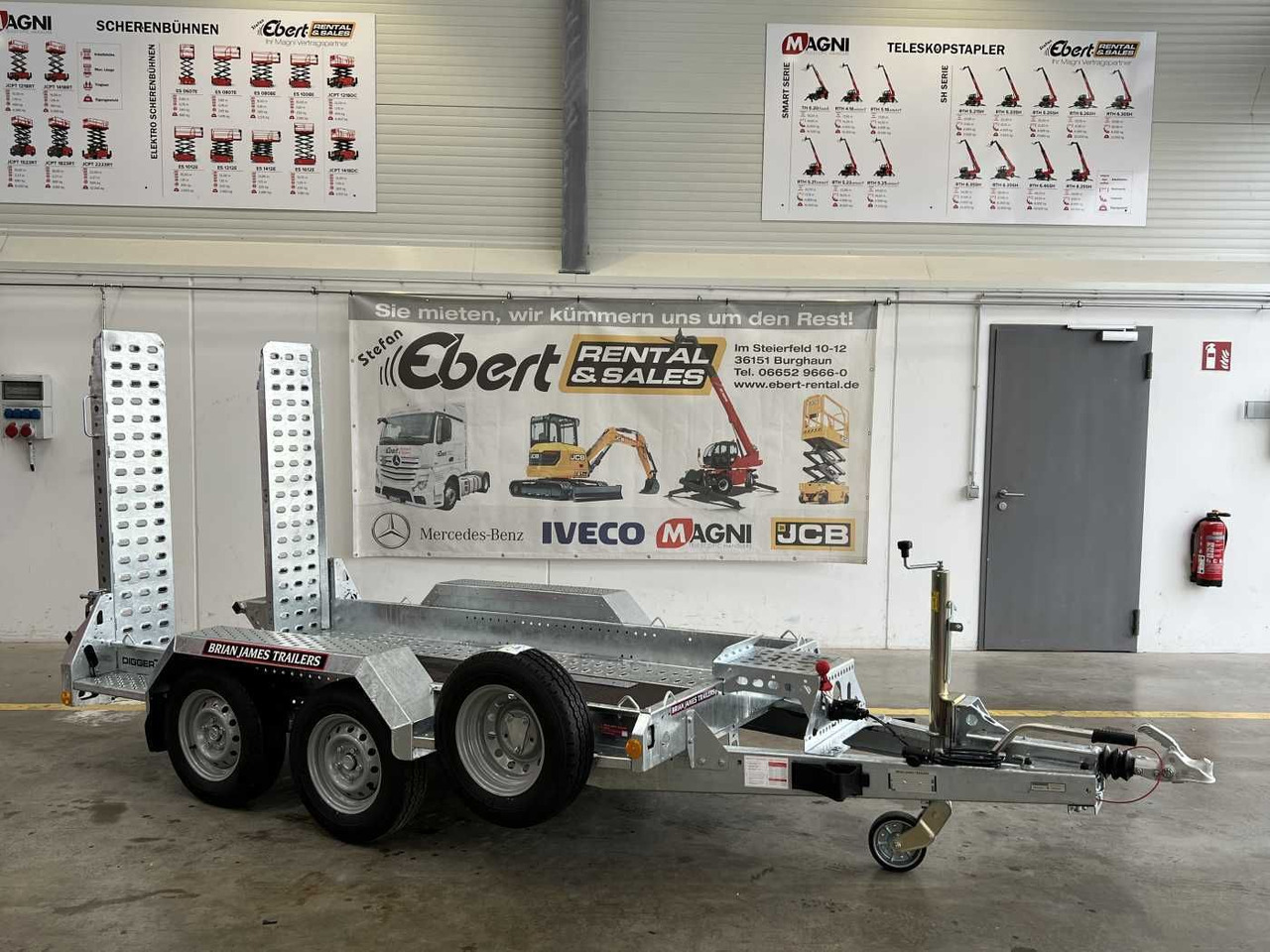 Brian James Cargo Digger Plant 2 / Länge: 2.800mm / 2.700kg - Pótkocsi mélybölcsős: 1 kép. Brian James Cargo Digger Plant 2 / Länge: 2.800mm / 2.700kg - Pótkocsi mélybölcsős: 1 kép.