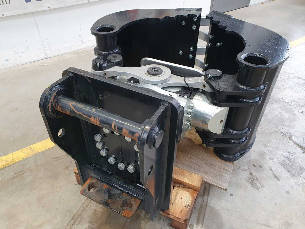 DMS SG18070 Sortiergreifer DEMO / inkl. Rotator - Polip kanál - Építőipari gépek: 3 kép. DMS SG18070 Sortiergreifer DEMO / inkl. Rotator - Polip kanál - Építőipari gépek: 3 kép.