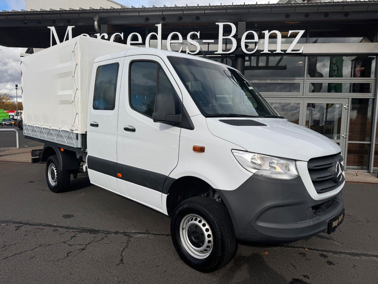 Mercedes-Benz Sprinter 314 CDI 4x4 DoKa 3665 Klima AHK - Egyéb gépek: 1 kép. Mercedes-Benz Sprinter 314 CDI 4x4 DoKa 3665 Klima AHK - Egyéb gépek: 1 kép.