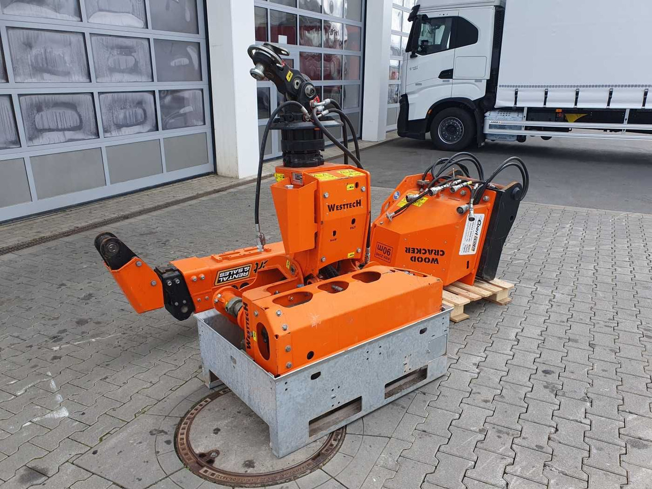Westtech Woodcracker T4000 / CS510 / MS21 / DEMO - Erdészeti gép: 4 kép. Westtech Woodcracker T4000 / CS510 / MS21 / DEMO - Erdészeti gép: 4 kép.