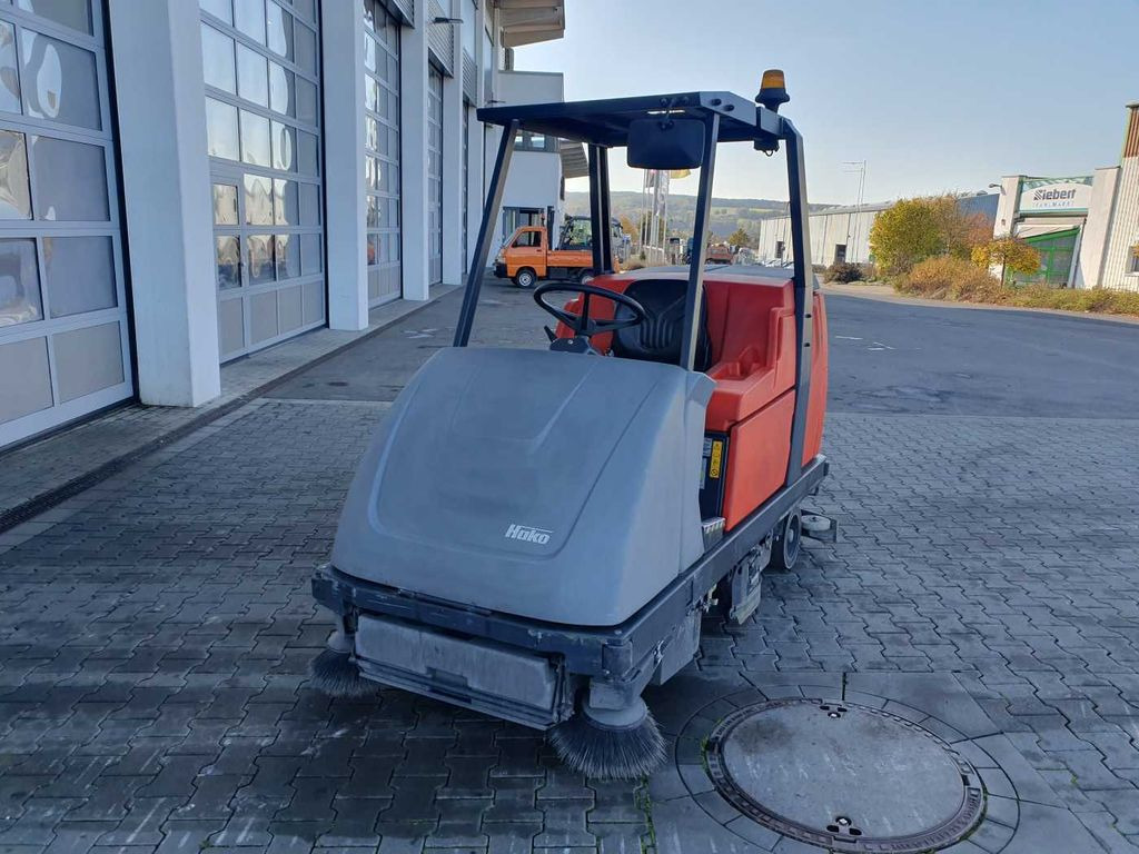 Hako Scrubmaster B310 R CL / nur 381h! / 2018 - Súrológép: 3 kép. Hako Scrubmaster B310 R CL / nur 381h! / 2018 - Súrológép: 3 kép.