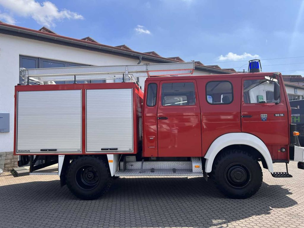 Tűzoltóautó Iveco 75-16 AW 4x4 LF8 Feuerwehr Standheizung 9 Sitze: 7 kép.