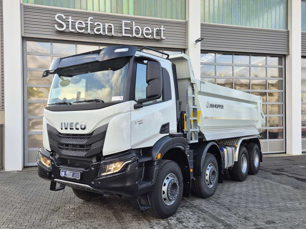 Iveco AD360X46Z HR OFF 8x4 Hinterkipper HARDOX DAB+ - Billenőplatós teherautó: 2 kép. Iveco AD360X46Z HR OFF 8x4 Hinterkipper HARDOX DAB+ - Billenőplatós teherautó: 2 kép.