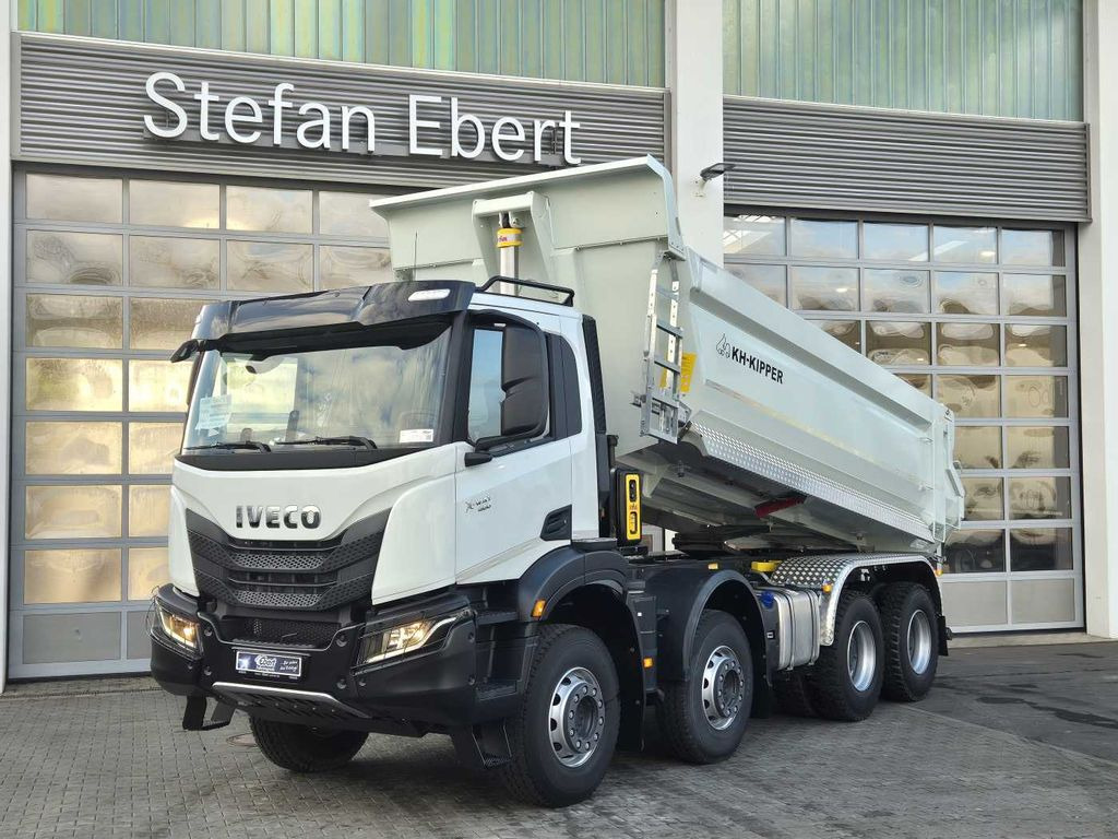 Iveco AD360X46Z HR OFF 8x4 Hinterkipper HARDOX DAB+ - Billenőplatós teherautó: 1 kép. Iveco AD360X46Z HR OFF 8x4 Hinterkipper HARDOX DAB+ - Billenőplatós teherautó: 1 kép.