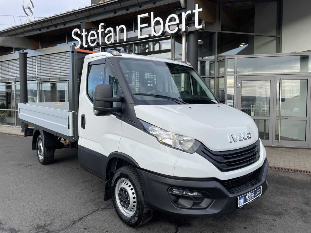 Iveco Daily 35S14 Pritsche *AHK*Klima* - Platós kisteherautó: 1 kép. Iveco Daily 35S14 Pritsche *AHK*Klima* - Platós kisteherautó: 1 kép.