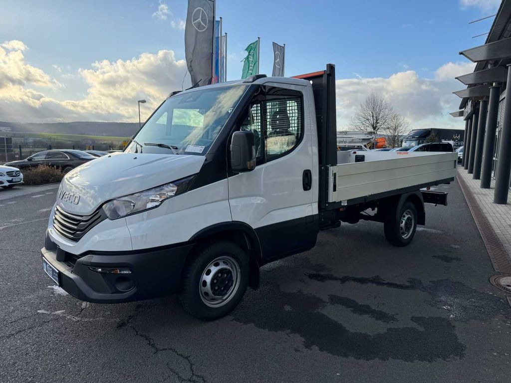 Iveco Daily 35S14 Pritsche *R.3450mm*3,5tAHK* - Platós kisteherautó: 3 kép. Iveco Daily 35S14 Pritsche *R.3450mm*3,5tAHK* - Platós kisteherautó: 3 kép.