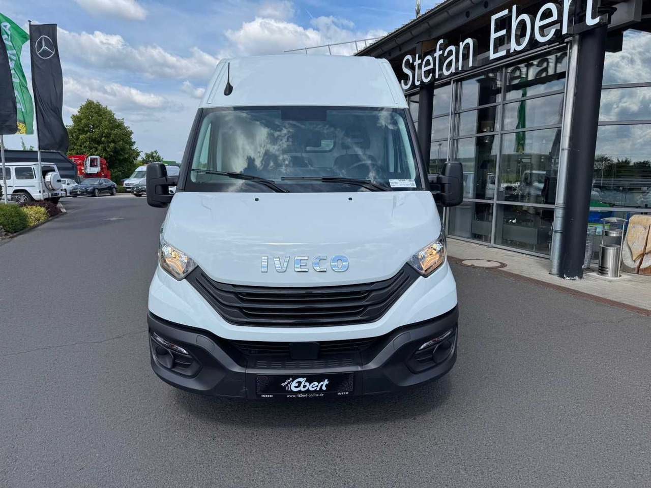 Iveco Daily 35S16 *Klima*Radstand4.100mm* - Furgon: 3 kép. Iveco Daily 35S16 *Klima*Radstand4.100mm* - Furgon: 3 kép.