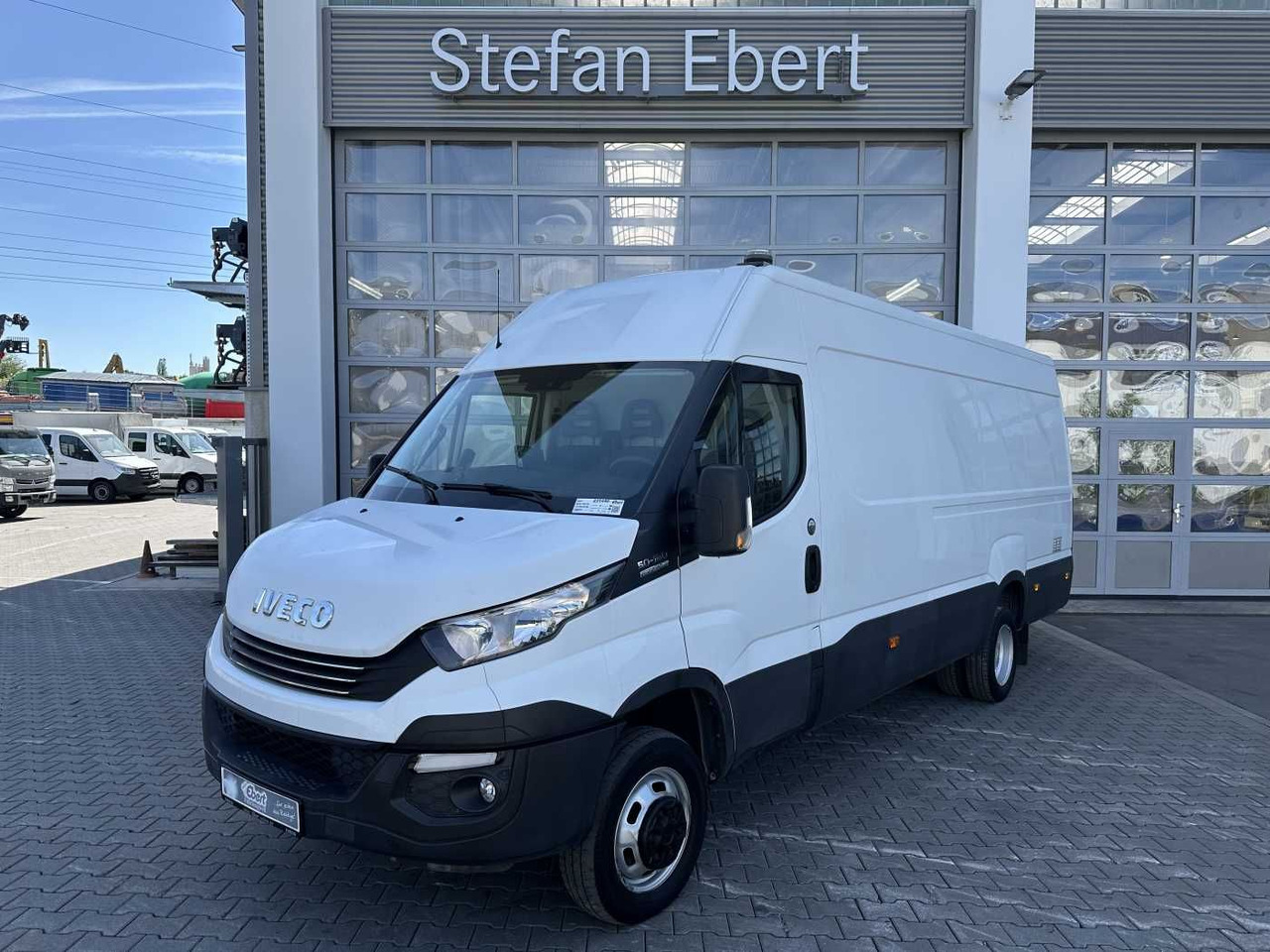 Iveco Daily 50C16 R4.100mm *AHK*Automatik*Ladekran* - Furgon: 1 kép. Iveco Daily 50C16 R4.100mm *AHK*Automatik*Ladekran* - Furgon: 1 kép.