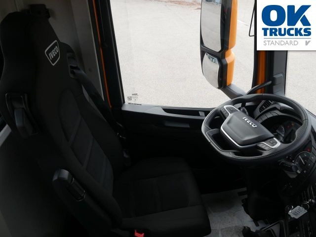Interior photo 2: Billenőplatós teherautó Iveco S-Way AD190S40/P CNG 4x2 Meiller AHK Intarder Iveco S-Way AD190S40/P CNG 4x2 Meiller AHK Intarder