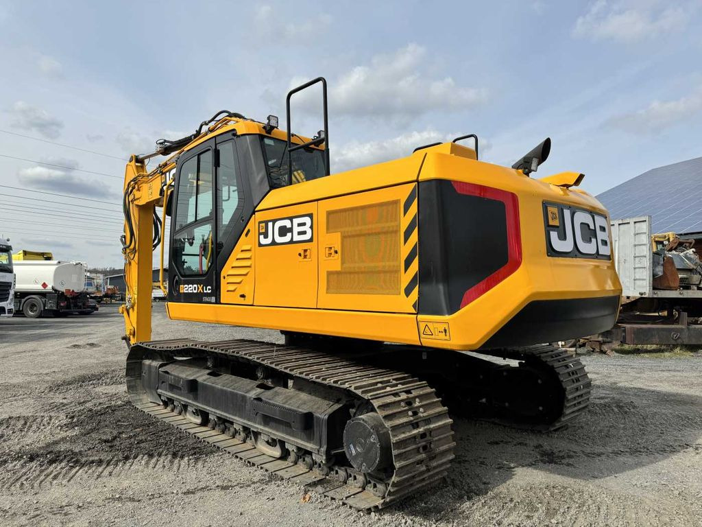 JCB 220X LC / DEMO / nur 70h / 2022 / X-Line PRO - Lánctalpas kotró: 3 kép. JCB 220X LC / DEMO / nur 70h / 2022 / X-Line PRO - Lánctalpas kotró: 3 kép.