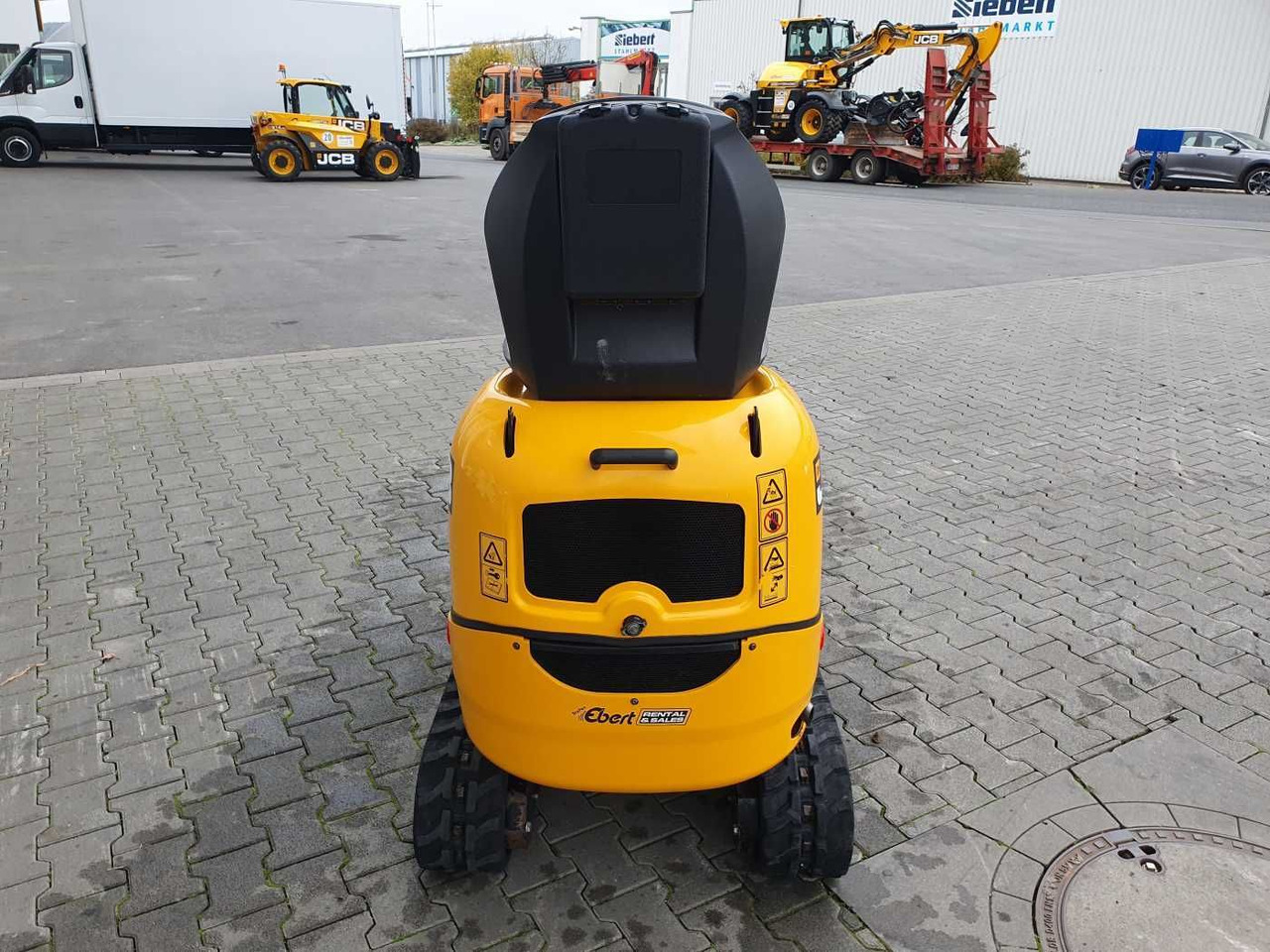 JCB 8008 CTS / MS01 / nur 103h! / 2023 - Minikotró: 4 kép. JCB 8008 CTS / MS01 / nur 103h! / 2023 - Minikotró: 4 kép.