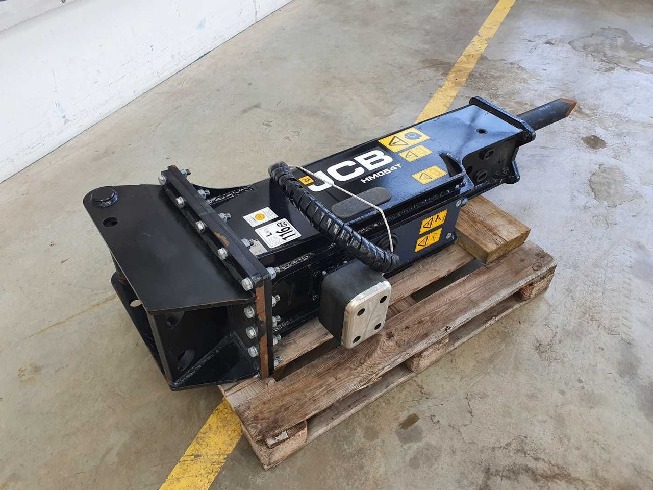 JCB HM054T / Hydraulikhammer / MS08 / 6 - 10 to - Hidraulikus törőfej - Építőipari gépek: 4 kép. JCB HM054T / Hydraulikhammer / MS08 / 6 - 10 to - Hidraulikus törőfej - Építőipari gépek: 4 kép.