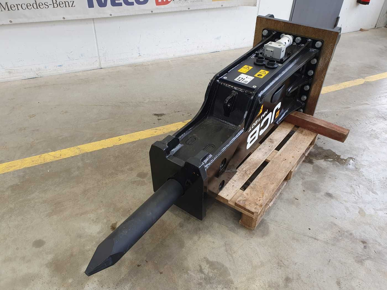 JCB HM120T / Hydraulikhammer / MS21 / 12-18 to - Hidraulikus törőfej - Építőipari gépek: 3 kép. JCB HM120T / Hydraulikhammer / MS21 / 12-18 to - Hidraulikus törőfej - Építőipari gépek: 3 kép.