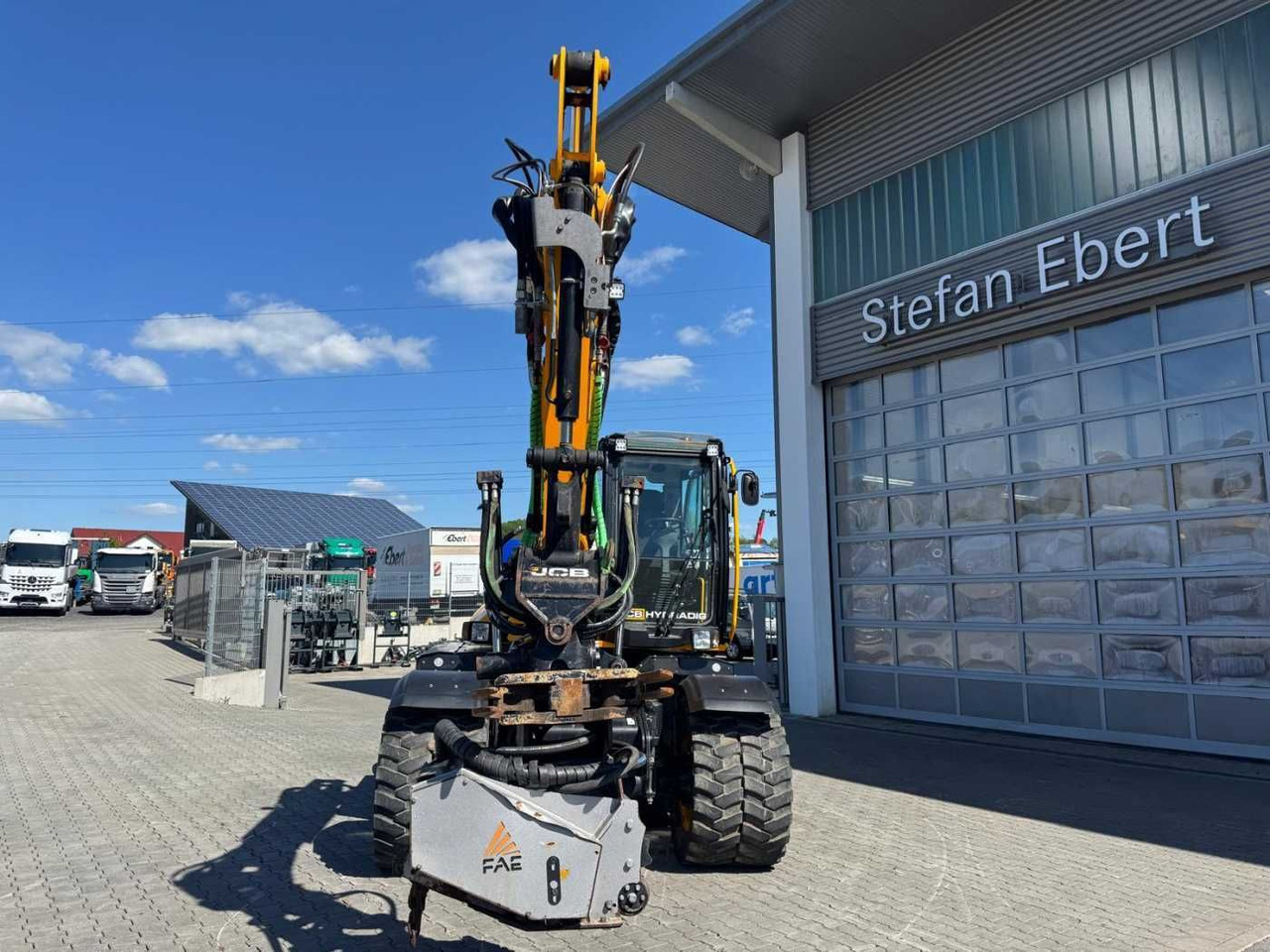 JCB Hydradig HD 110WT / 2021 / 516h! / Tiltrotator - Gumikerekes kotró: 4 kép. JCB Hydradig HD 110WT / 2021 / 516h! / Tiltrotator - Gumikerekes kotró: 4 kép.