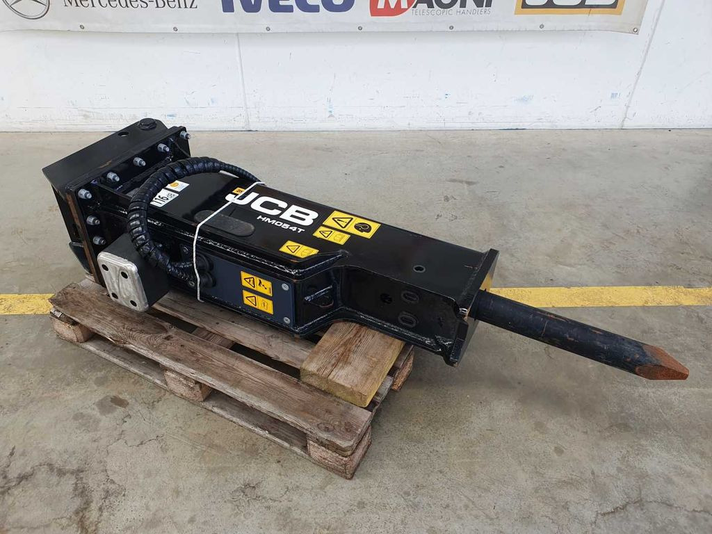 JCB JCB HM054T / Hydraulikhammer / MS08 / 6 - 10 to - Hidraulikus törőfej - Építőipari gépek: 2 kép. JCB JCB HM054T / Hydraulikhammer / MS08 / 6 - 10 to - Hidraulikus törőfej - Építőipari gépek: 2 kép.