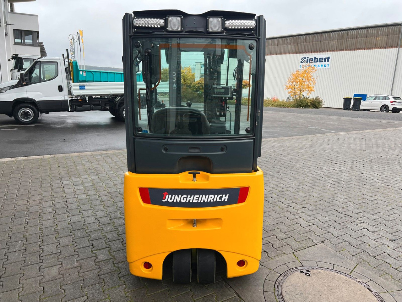 Jungheinrich EFG 215 / Triplex: 4.25m! / SS / 1.285h / 2021 - Elektromos targonca: 5 kép. Jungheinrich EFG 215 / Triplex: 4.25m! / SS / 1.285h / 2021 - Elektromos targonca: 5 kép.