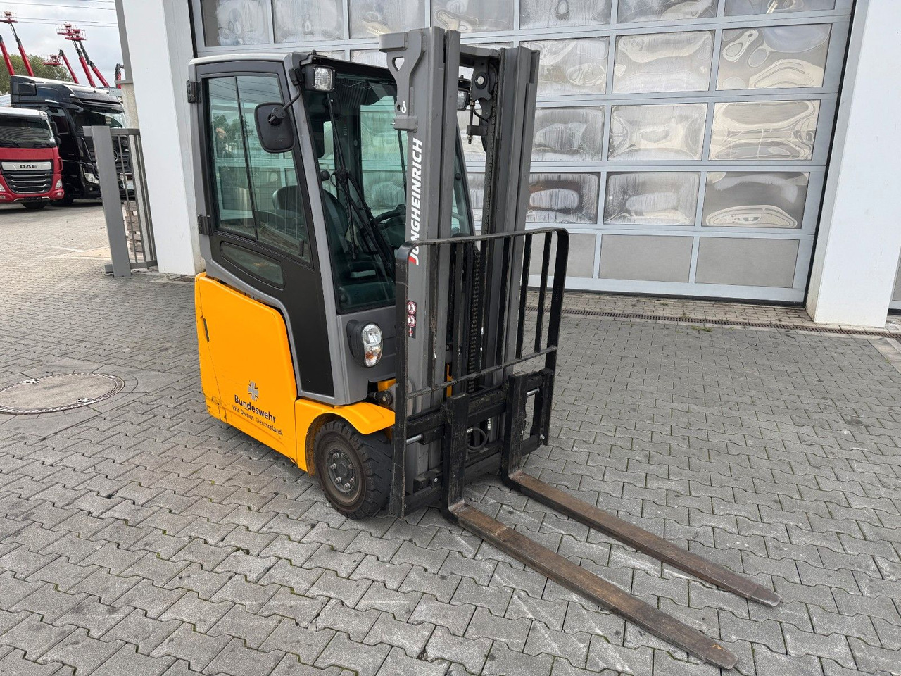 Jungheinrich EFG 215 / Triplex: 4.25m! / SS / nur 716h! - Elektromos targonca: 3 kép. Jungheinrich EFG 215 / Triplex: 4.25m! / SS / nur 716h! - Elektromos targonca: 3 kép.