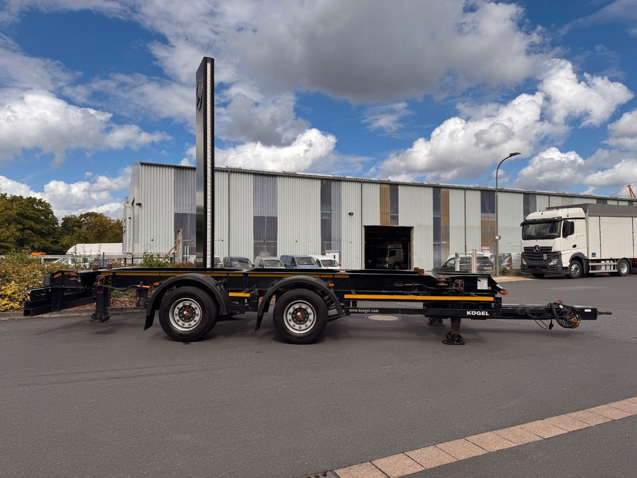 Kögel ZW 18 Lafette SAF Achsen 15.910kg Nutzlast lízing Kögel ZW 18 Lafette SAF Achsen 15.910kg Nutzlast: 6 kép.