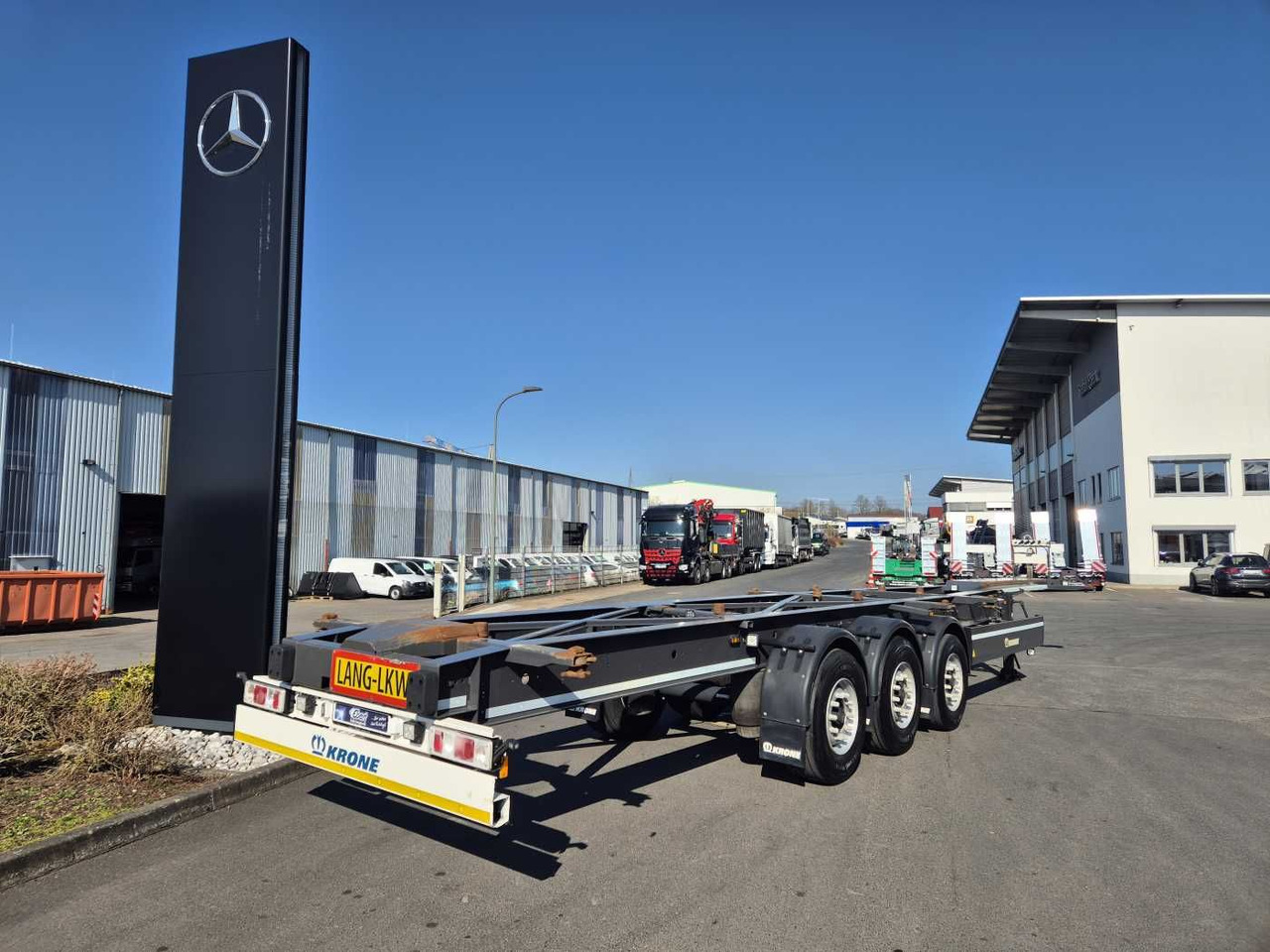 Krone SD BDF BPW-Achsen Liftachse mitte Container - Félpótkocsi cserefelépítményes: 2 kép. Krone SD BDF BPW-Achsen Liftachse mitte Container - Félpótkocsi cserefelépítményes: 2 kép.