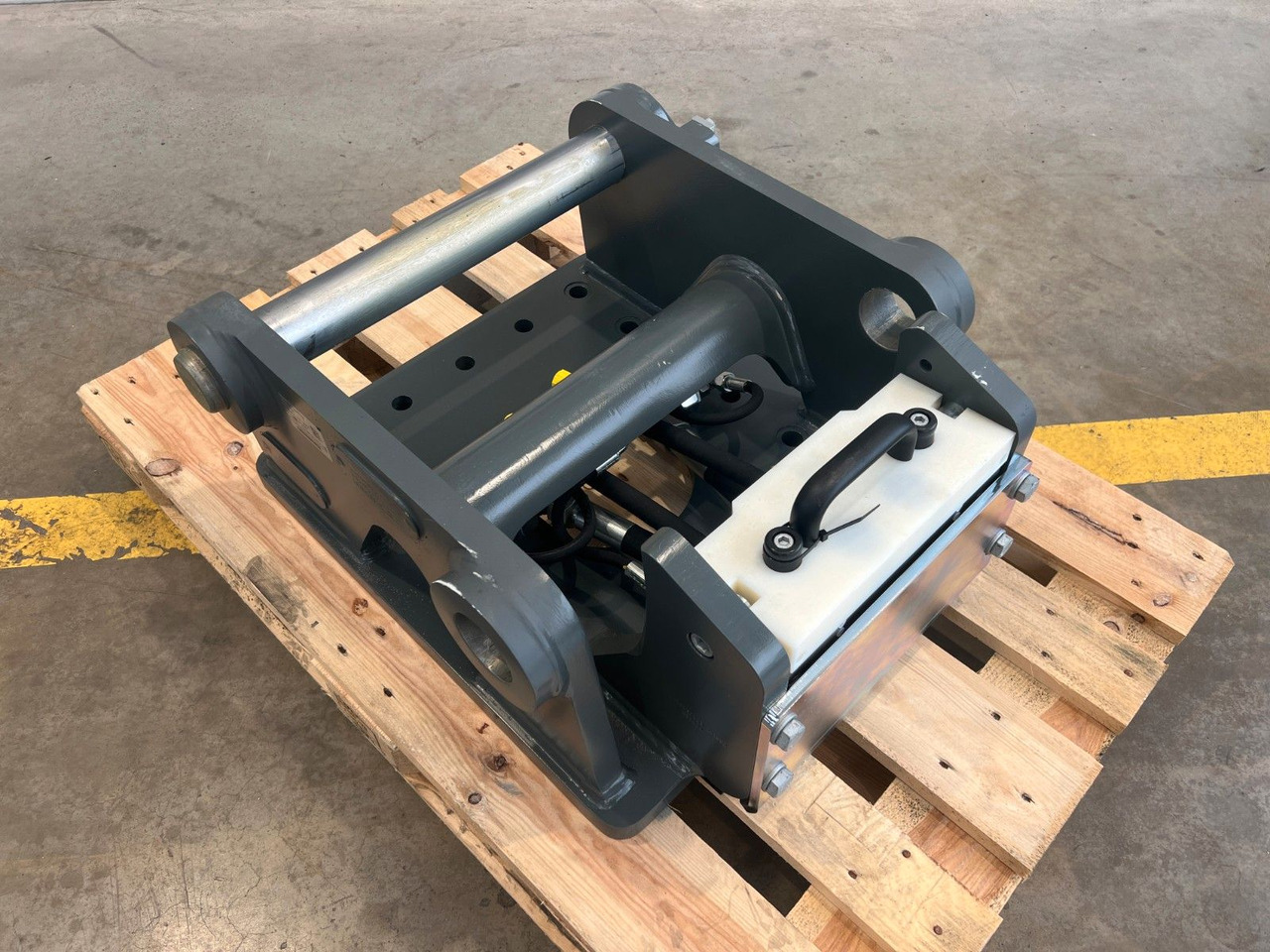 Liebherr Likufix SW48 Adapterplatte NEU lagernd - Gyorscsatlakozó: 3 kép. Liebherr Likufix SW48 Adapterplatte NEU lagernd - Gyorscsatlakozó: 3 kép.