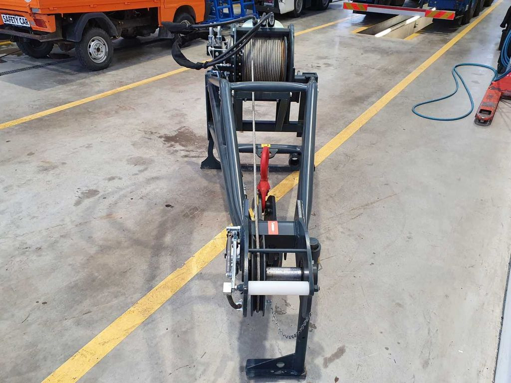 Magni Ausleger mit Seilwinde JW2000 / RTH / TH Magni Ausleger mit Seilwinde JW2000 / RTH / TH - Csörlő: 5 kép. Magni Ausleger mit Seilwinde JW2000 / RTH / TH Magni Ausleger mit Seilwinde JW2000 / RTH / TH - Csörlő: 5 kép.