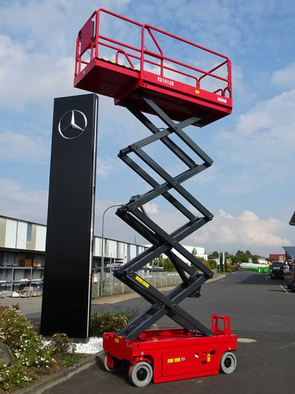 Új Ollós emelő Magni ES1012E Scherenbühne // 10m Arbeitshöhe Magni ES1012E Scherenbühne // 10m Arbeitshöhe: 9 kép.