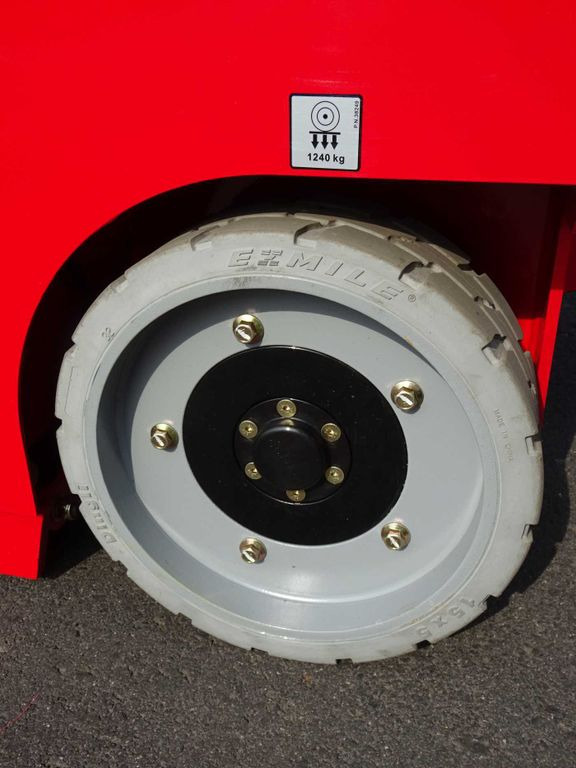 Új Ollós emelő Magni ES1012E Scherenbühne // 10m Arbeitshöhe Magni ES1012E Scherenbühne // 10m Arbeitshöhe: 11 kép.