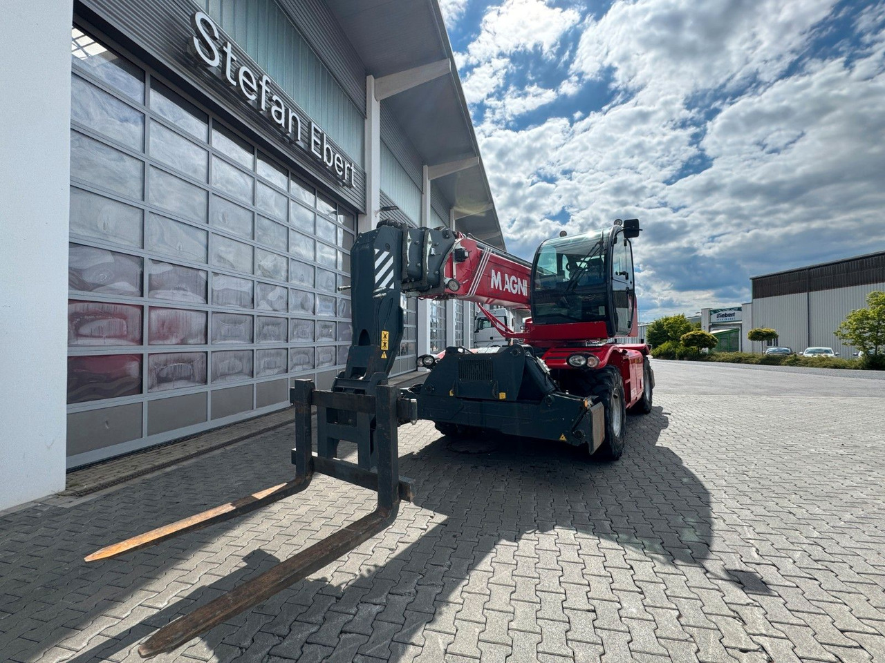 Magni RTH 7.26 SH Roto / Funk / 2021 / Gabel - Teleszkópos rakodó: 5 kép. Magni RTH 7.26 SH Roto / Funk / 2021 / Gabel - Teleszkópos rakodó: 5 kép.