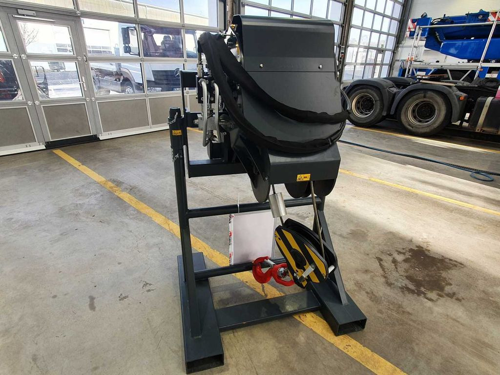 Magni Seilwinde / W 6 I / 6 To / RTH / TH / NEU Magni Seilwinde / W 6 I / 6 To / RTH / TH / NEU - Csörlő: 5 kép. Magni Seilwinde / W 6 I / 6 To / RTH / TH / NEU Magni Seilwinde / W 6 I / 6 To / RTH / TH / NEU - Csörlő: 5 kép.