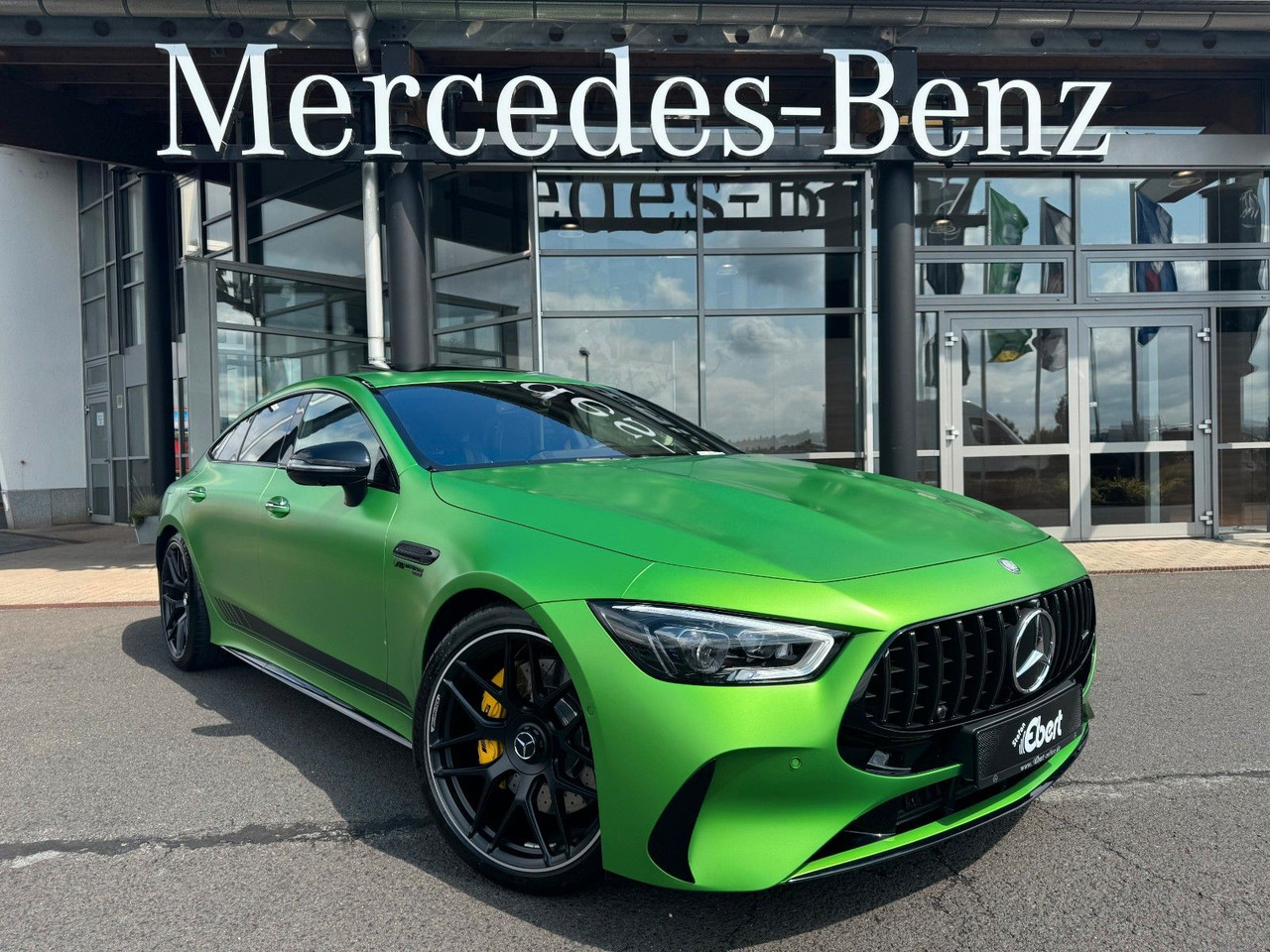 Mercedes-Benz AMG GT S AirM+Burm+Standh+HUD+360+VOLL - Kupé: 1 kép. Mercedes-Benz AMG GT S AirM+Burm+Standh+HUD+360+VOLL - Kupé: 1 kép.