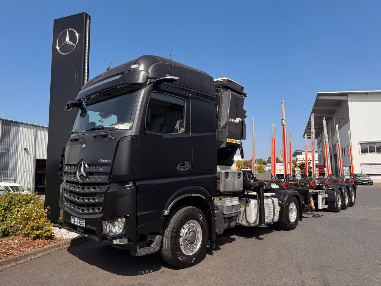 Mercedes-Benz Arocs 1853 LS 4x4 HAD Palfinger Q170Z96+Doll H3L - Darus autó: 2 kép. Mercedes-Benz Arocs 1853 LS 4x4 HAD Palfinger Q170Z96+Doll H3L - Darus autó: 2 kép.