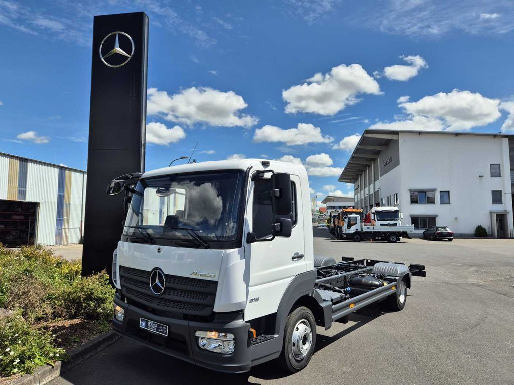 Mercedes-Benz Atego 818 L Fahrgestell, 6 Stück vorhanden Mercedes-Benz Atego 818 L Fahrgestell, 2 Stück vorhanden - Alvaz teherautó: 1 kép. Mercedes-Benz Atego 818 L Fahrgestell, 6 Stück vorhanden Mercedes-Benz Atego 818 L Fahrgestell, 2 Stück vorhanden - Alvaz teherautó: 1 kép.