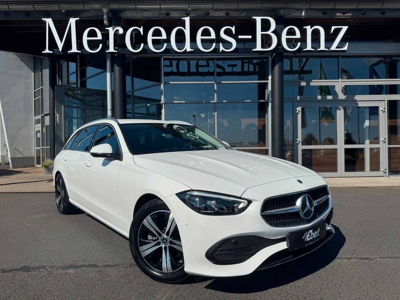 Mercedes-Benz C 180 T Avantgarde+AHK+Memory+Ambiente+TotW - Kombi: 1 kép. Mercedes-Benz C 180 T Avantgarde+AHK+Memory+Ambiente+TotW - Kombi: 1 kép.