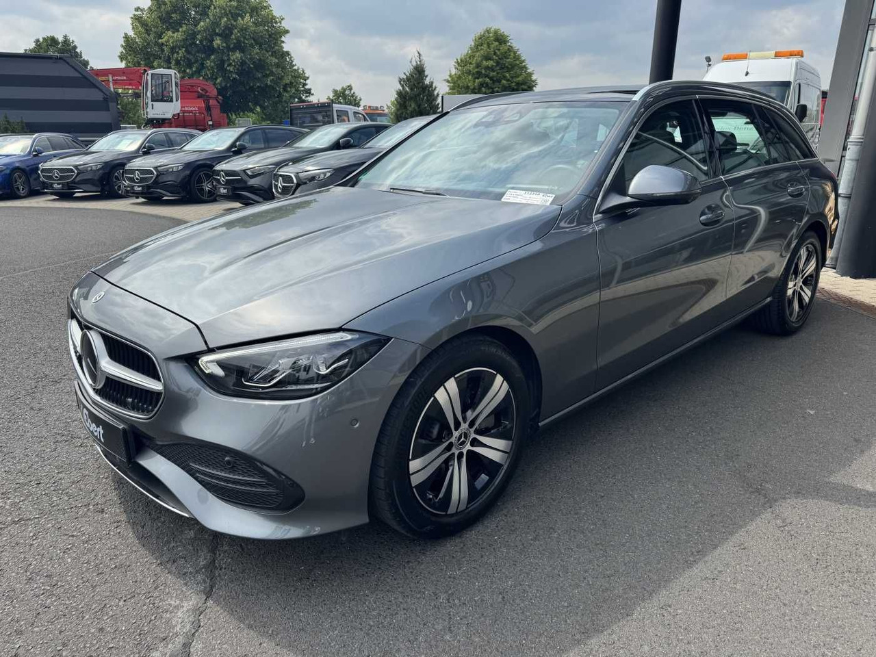 Mercedes-Benz C 220 d T 4M Pano+AHK+Distr+STDH+360+HUD - Autó: 2 kép. Mercedes-Benz C 220 d T 4M Pano+AHK+Distr+STDH+360+HUD - Autó: 2 kép.