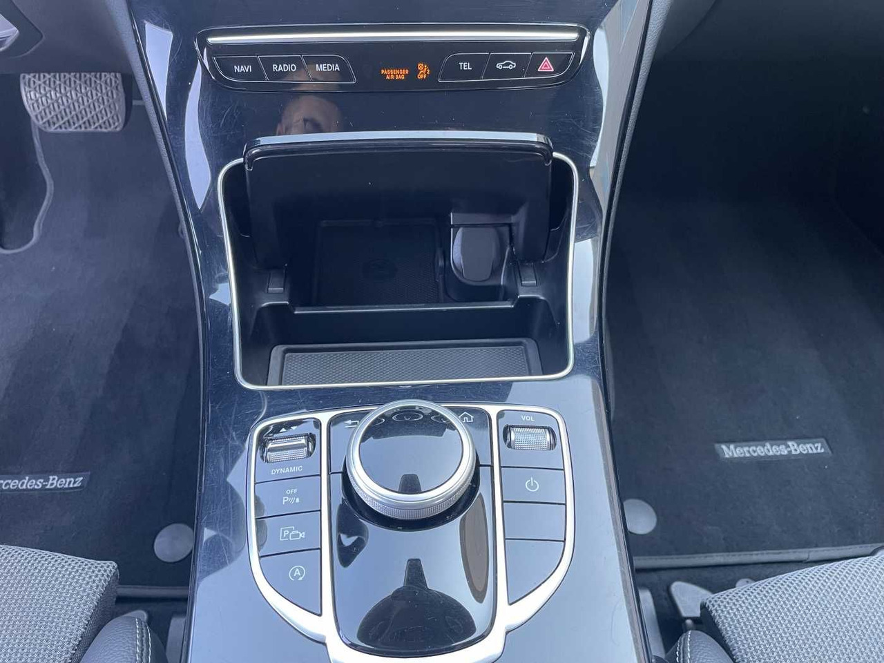 Autó Mercedes-Benz C 220 d T 9G Avantgarde R-Kamera+AHK +Burmester+: 15 kép.