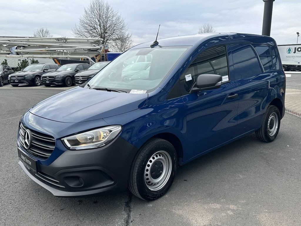 Mercedes-Benz Citan 108 CDI Klima Mercedes-Benz Citan 108 CDI Klima - Kis furgon: 3 kép. Mercedes-Benz Citan 108 CDI Klima Mercedes-Benz Citan 108 CDI Klima - Kis furgon: 3 kép.