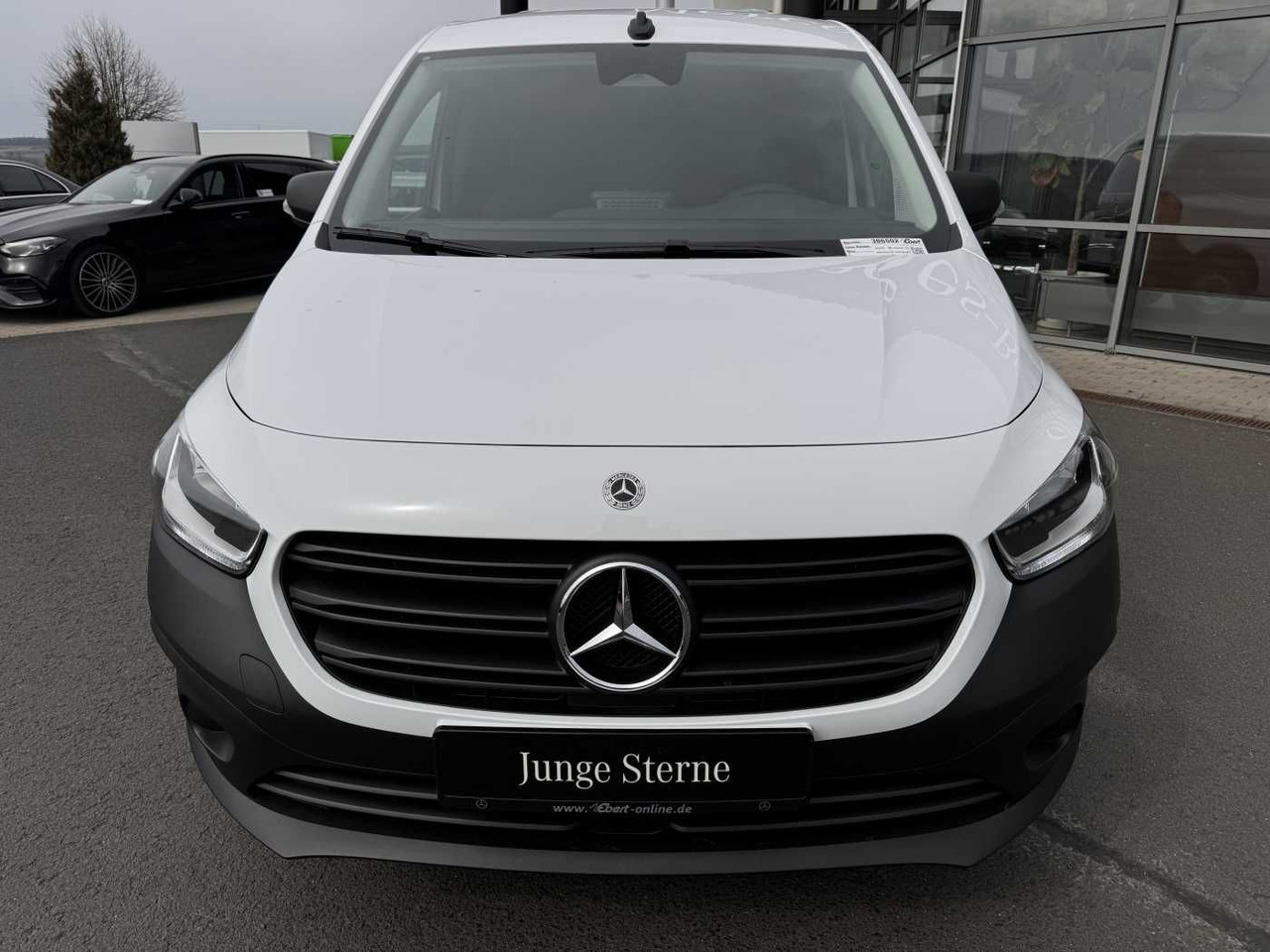 Mercedes-Benz Citan 110 CDI Klima Kamera MBUX Sitzheiz Tempom - Kis furgon: 2 kép. Mercedes-Benz Citan 110 CDI Klima Kamera MBUX Sitzheiz Tempom - Kis furgon: 2 kép.