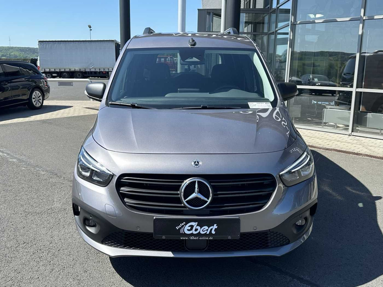 Mercedes-Benz Citan 112 CDI Tourer Kamera MBUX LED Tempomat - Kisbusz: 2 kép. Mercedes-Benz Citan 112 CDI Tourer Kamera MBUX LED Tempomat - Kisbusz: 2 kép.