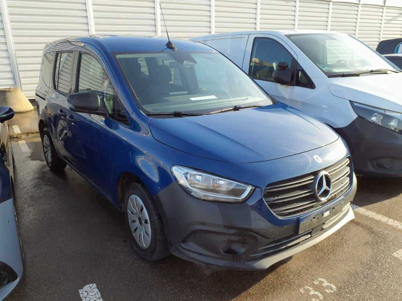 Mercedes-Benz Citan 113 Tourer Klimaautomatik AK Kamera MBUX - Autó: 2 kép. Mercedes-Benz Citan 113 Tourer Klimaautomatik AK Kamera MBUX - Autó: 2 kép.