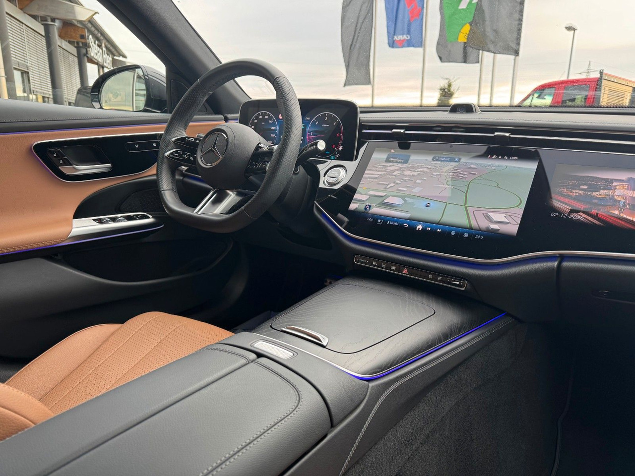 Mercedes-Benz E 220d T AMG+Hyperscreen+Leder+AHK+DistrPro+STH - Kombi: 3 kép. Mercedes-Benz E 220d T AMG+Hyperscreen+Leder+AHK+DistrPro+STH - Kombi: 3 kép.