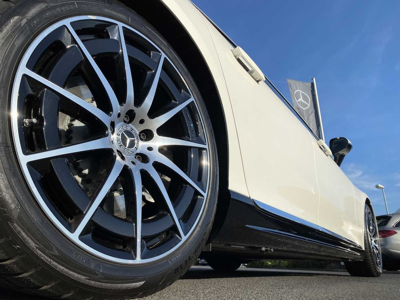 Mercedes-Benz EQS 450+ AMG+Premium+Burm+Pano+HUD +DigiLig+360° - Autó: 5 kép. Mercedes-Benz EQS 450+ AMG+Premium+Burm+Pano+HUD +DigiLig+360° - Autó: 5 kép.