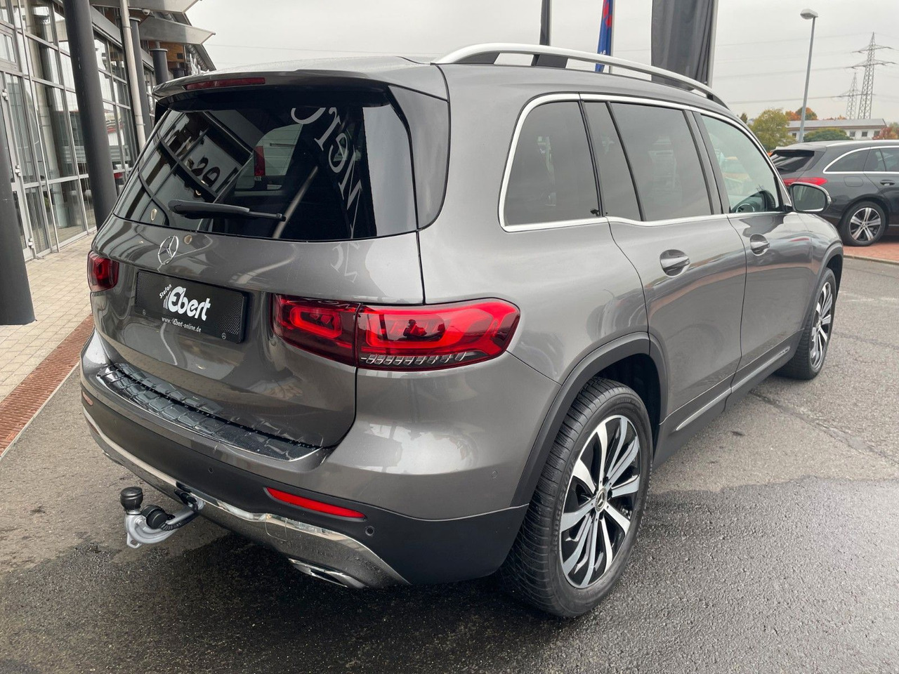 Mercedes-Benz GLB 220 d 4MATIC Progressive AHK+Memory+Pano+360 - Terepjáró/ SUV: 4 kép. Mercedes-Benz GLB 220 d 4MATIC Progressive AHK+Memory+Pano+360 - Terepjáró/ SUV: 4 kép.