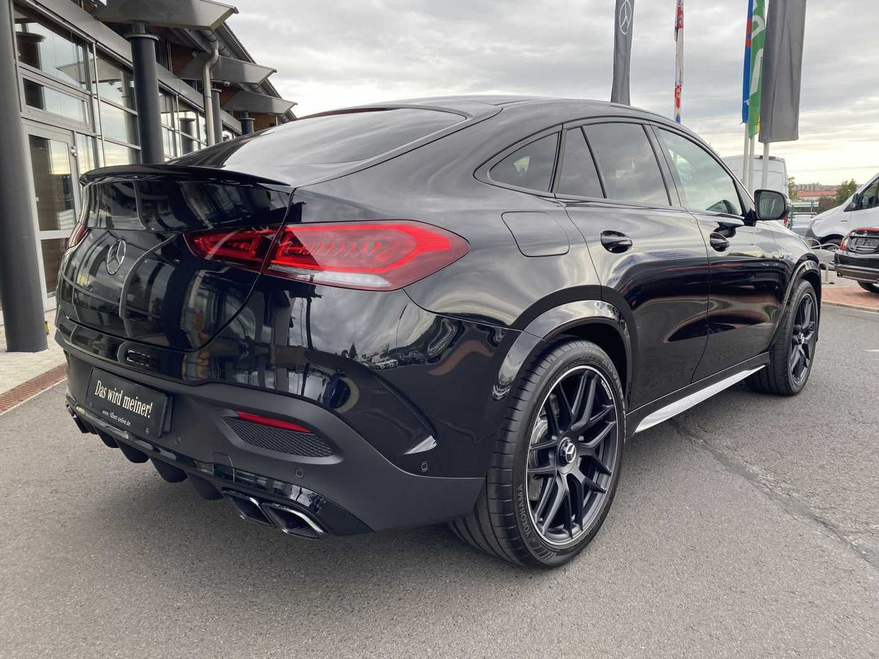 Mercedes-Benz GLE 63 AMG Coupé Burmester+Distr+ AHK+Memory+Air - Autó: 4 kép. Mercedes-Benz GLE 63 AMG Coupé Burmester+Distr+ AHK+Memory+Air - Autó: 4 kép.