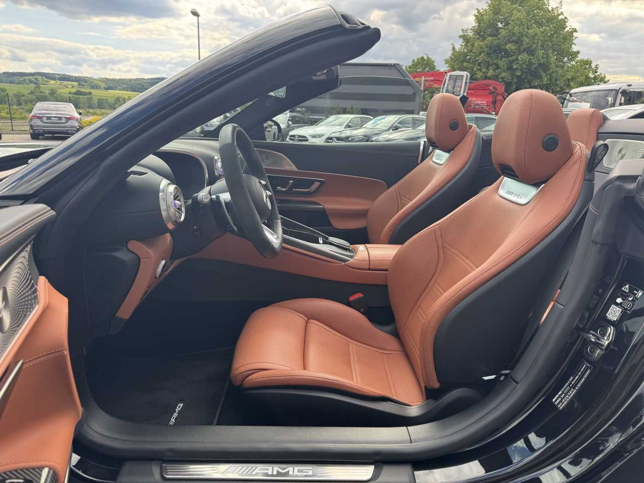 Mercedes-Benz SL 63 AMG 4M Digital+Massage+Distr+360+HUD+ - Autó: 2 kép. Mercedes-Benz SL 63 AMG 4M Digital+Massage+Distr+360+HUD+ - Autó: 2 kép.